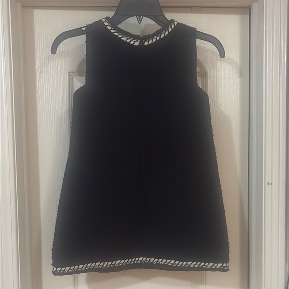 Elegant Black Kids Dress with White Trim - Picture 2 of 3